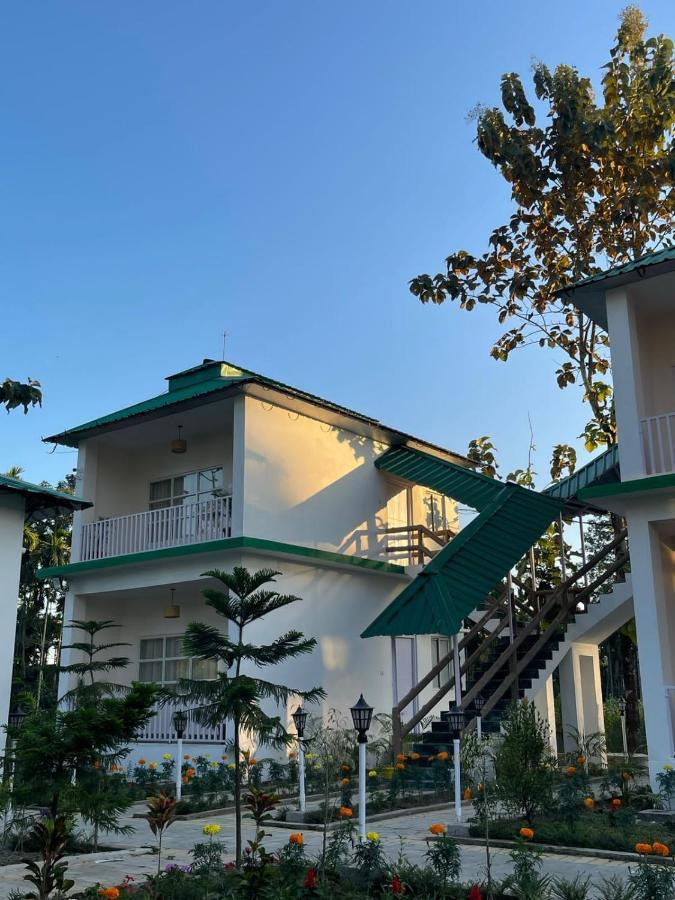 Jaldapara Forest Tourist Lodge Jftl Madari Hat Dış mekan fotoğraf