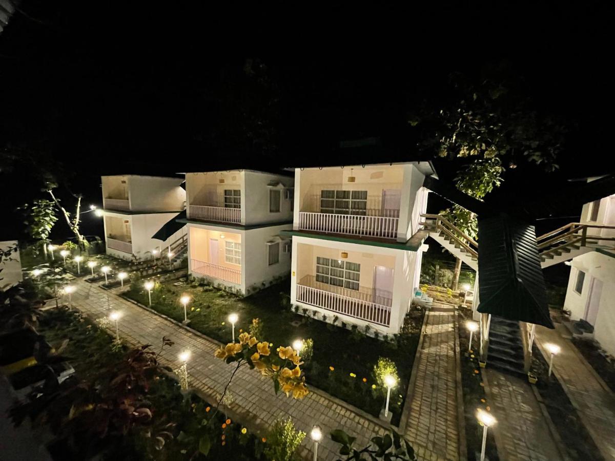 Jaldapara Forest Tourist Lodge Jftl Madari Hat Dış mekan fotoğraf
