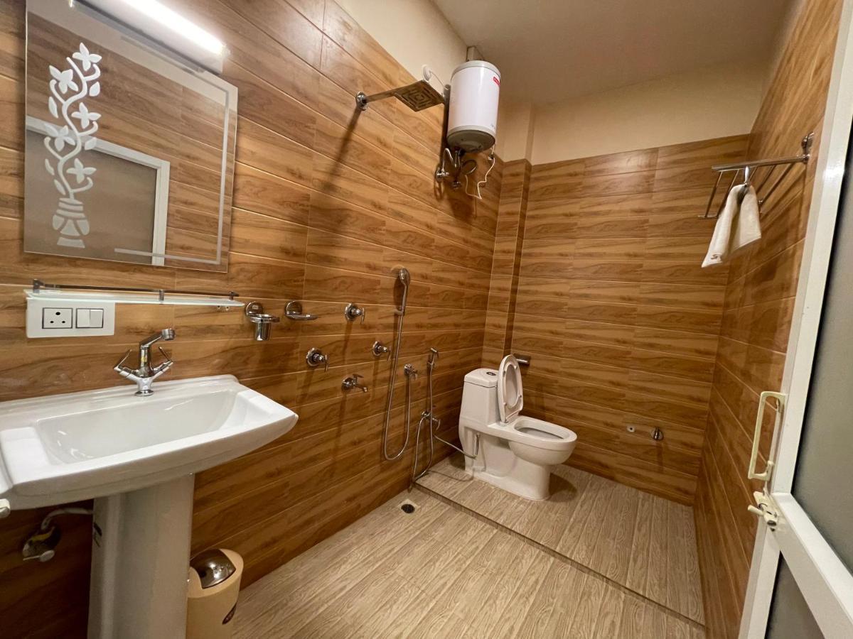 Jaldapara Forest Tourist Lodge Jftl Madari Hat Dış mekan fotoğraf
