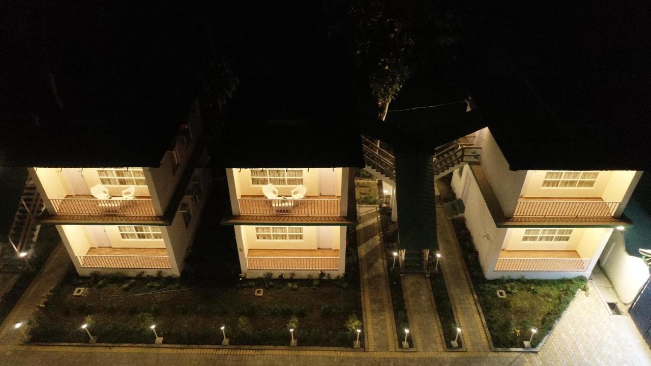 Jaldapara Forest Tourist Lodge Jftl Madari Hat Dış mekan fotoğraf